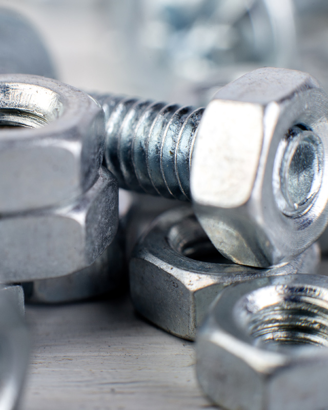 Elementos de fijación y sellado